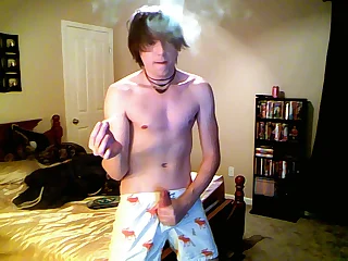 Trace - Trace Comes Home Alone & Wanks Off