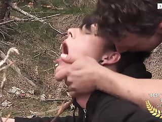 Witness Thomas Dyk & his hetero buddy get wild in this remastered gig of 